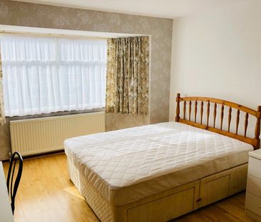 Room in a Shared House, Pound Drive, BS16 - Photo 2