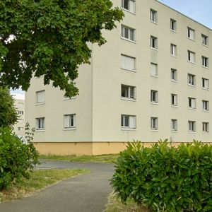 Appartement LA FLECHE T3 - Photo 2