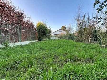Gelijkvloers appartement met één slaapkamer en gezellige tuin te Dilbeek - Foto 3