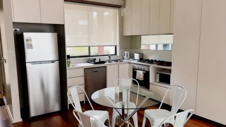 Room 3 (Private) - Photo 5