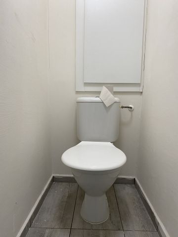 Pronájem bytu 2+1 61 m² - Fotografie 3