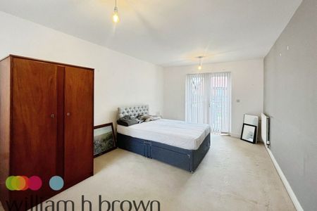 Bamboo Crescent - Photo 3