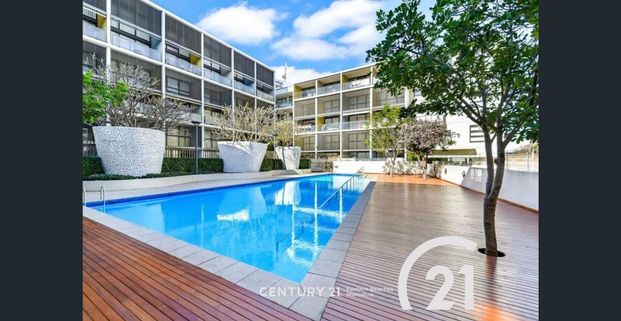 Outdoor Entertainer's Paradise - Photo 1