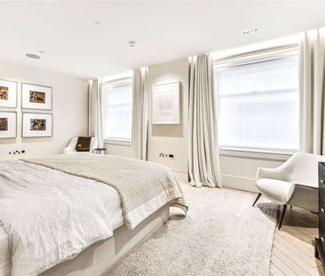 Beautiful 3 bedroom duplex apartment on the border of Regent's Park. - Photo 5