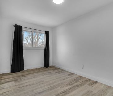 For Lease - 358 Grey Street Unit# 5, Brantford, Ontario - Photo 4
