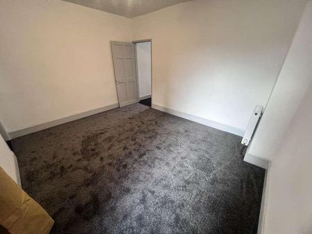 Percy Road, Southsea, PO4 - Photo 3