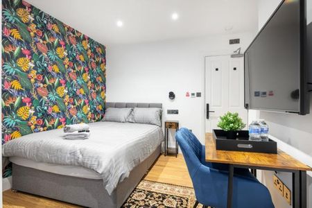 ** Inclusive of council tax, gas, electricity, water, internet and Netflix** - Photo 3