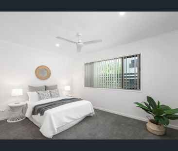 Amazing Townhome In Unbeatable Location! - Photo 4