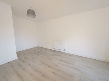 Fontwell 2 bedroom flat to rent - Photo 3