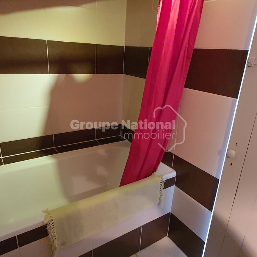 AVIGNON INTRA MUROS Appartement meublé., - Photo 1