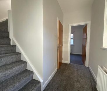 Apt 2, 10 Cliftonville Avenue, Apartment 2, Belfast, BT14 6BX - Photo 2
