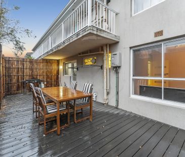 Ground-Level Gem with Sunny Alfresco, On the Beach! - Photo 2