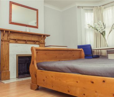 Artillery Road, Guildford, Surrey, GU1 4NN - Photo 4