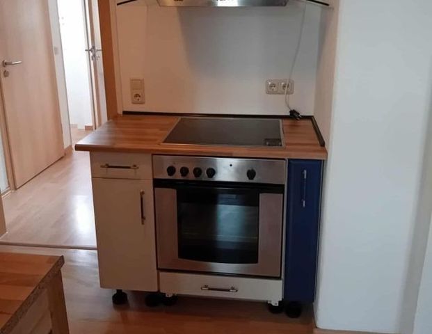 Nossen! Bezaubernde 2-Zimmerwohnung ... Laminat ... Tageslichtbad ... Abstellraum! - Foto 1