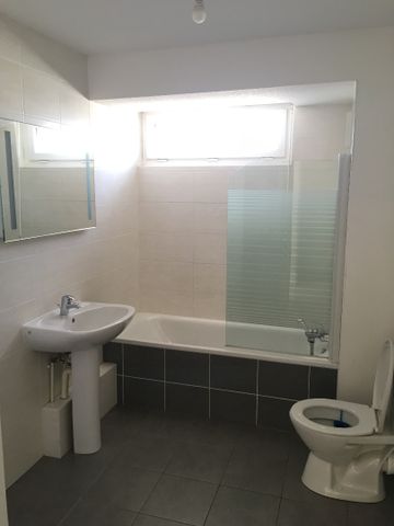 Location Appartement 2 pièces 45m² - Photo 4