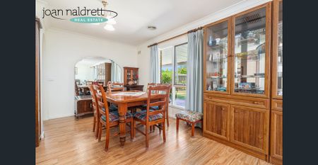 Neat & Tidy 3 Bedroom - Photo 3