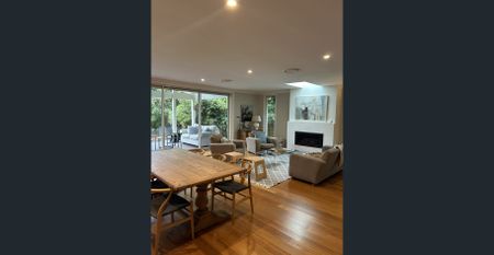 Luxury Vibes in the Heart of West Pymble - available 24th November - Photo 2