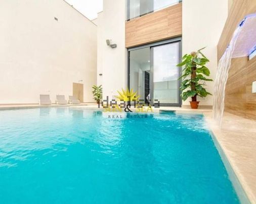 Alquiler de casa o chalet independiente en Benijofar - Photo 1