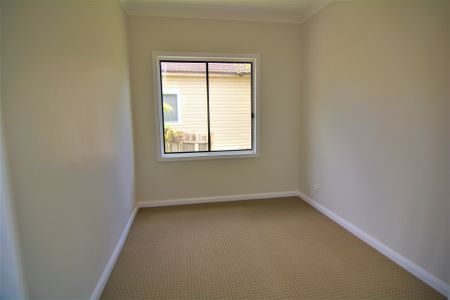 HILLSIDE LIVING - Photo 4