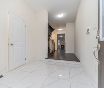 For Lease - 631 Brisdale Drive, Brampton, Ontario - Photo 2