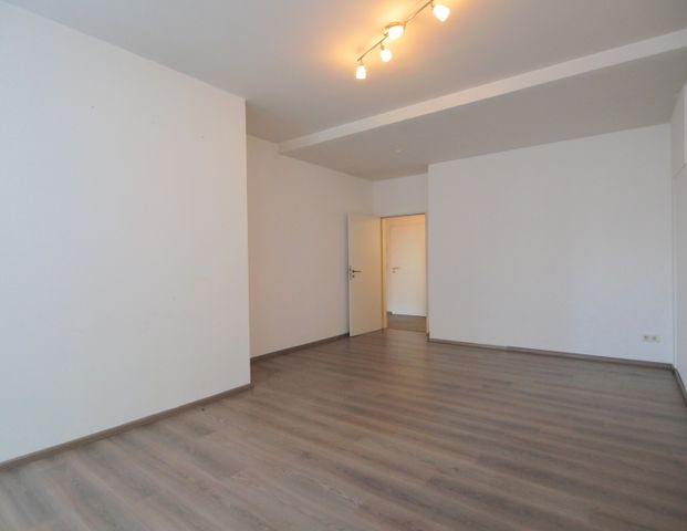 Zentral gelegene 2-Zimmer-Wohnung im Herzen von Aachen! - Photo 1