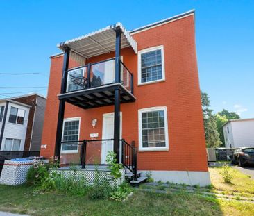 4 1/2 avec sous-sol dans bas de duplex au centre ville - Photo 4