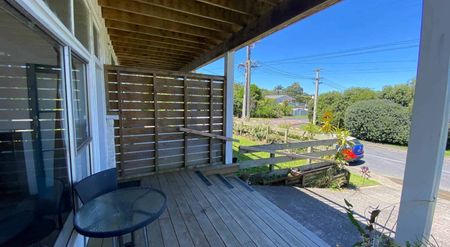 Tidy downstairs Unit - Photo 3