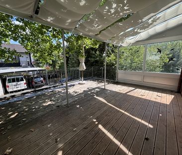 Stilvolle Altbauwohnung in attraktiver Stadtlage mit Wintergarten u... - Photo 3