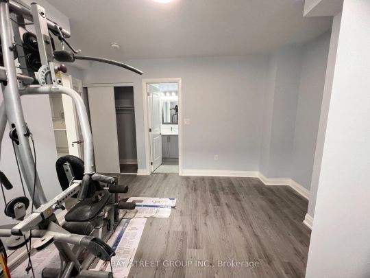 Detached Home For Lease | N9246341 - Photo 1