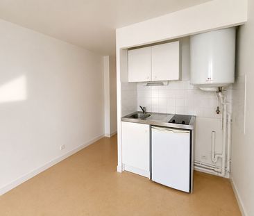 Location Appartement 2 pièces 33m² - Photo 2