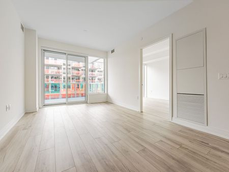 For Lease - 333 Sunseeker Avenue Unit# 426, Innisfil, Ontario - Photo 4