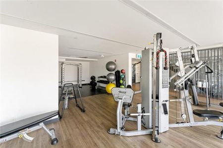 For Lease - 5240 Dundas Street Unit# B407, Burlington, Ontario - Photo 5