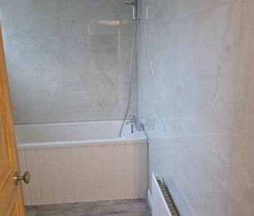 3 Bed Detached House, Bankfoot Walk, M8 - Photo 5