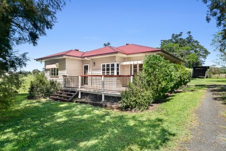 836 Rosewood Marburg Road, Marburg QLD 4346 - House For Rent - $525 | Domain - Photo 4