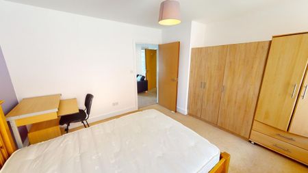 1 bedroom flat to rent - Photo 4