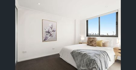 Commanding Views And Ultimate Position - Lift Access - Photo 3