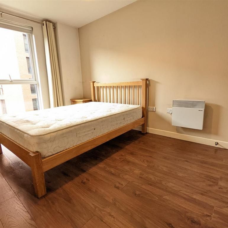 3 bedroom apartment to rent - Photo 1