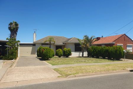 93 Reserve Parade, - Photo 5