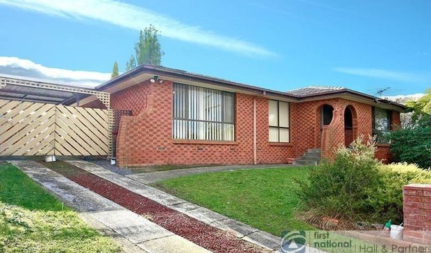 25 Prospect Hill Crescent, Dandenong North - Photo 1