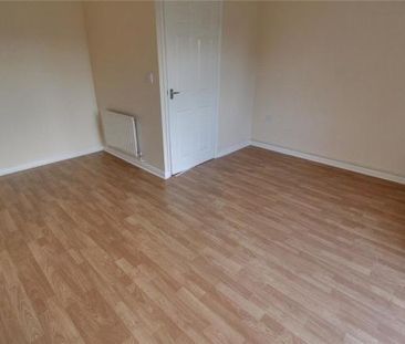 2 bedroom semi-detached house to rent - Photo 4