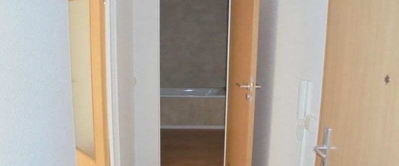 Azubi-, Schüler- und Studentenwohnungen in Gera mit EBK - Kautionsfrei! - Photo 1