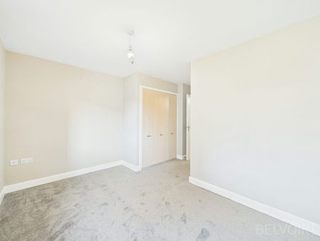 Flat to rent on - Photo 5