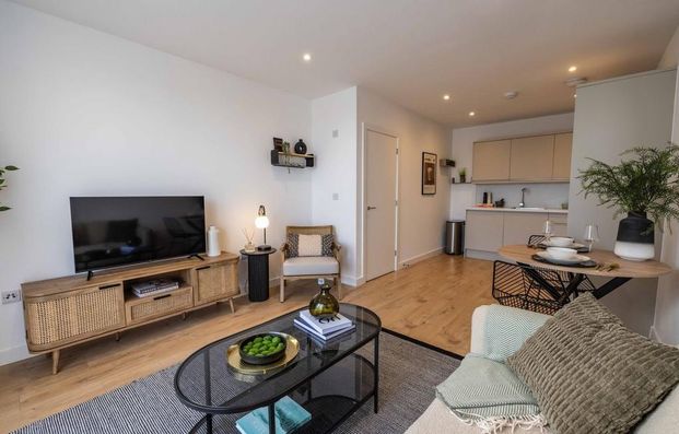 1 bedroom flat to rent - Photo 1