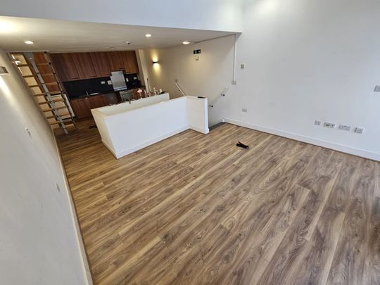 4 Bed Terraced House, Cable Yard, CV1 - Photo 1