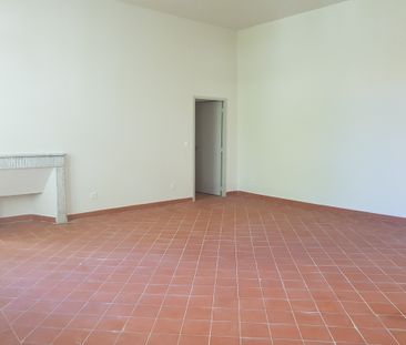 Nimes appartement T2 bis avec garage - Photo 6