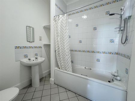 1 bedroom flat to rent - Photo 4