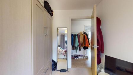 2 bedroom flat to rent - Photo 5