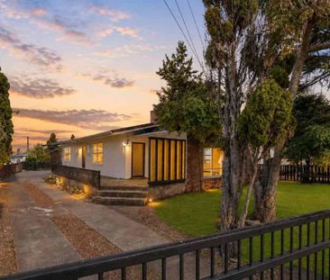 Spacious 3 Bedroom Home in Otahuhu With Swimming Pool - Photo 5