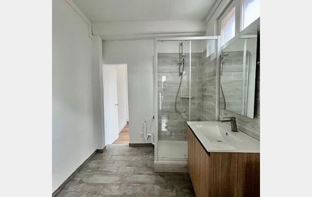 Location Appartement P2 Troyes - Photo 5