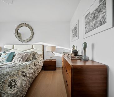 5766 Gilbert Road condo — Richmond, BC (3-Bedroom) - 3 Bedroom - Photo 1